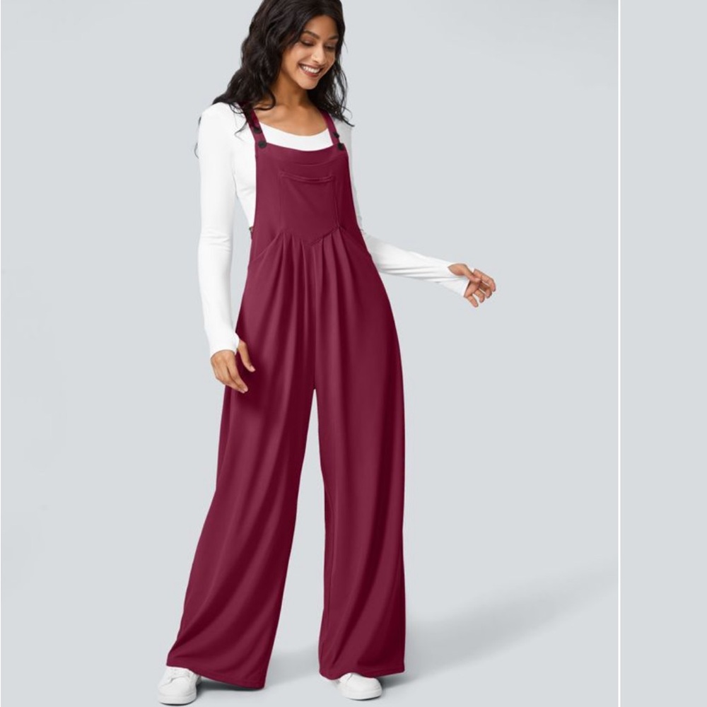HALARA TALL Red Jumpsuit with Square Neckline and Wide-Leg Fit